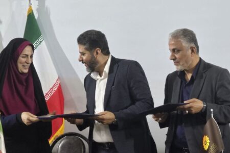 تفاهم‌نامه تشکیل و فعالیت باشگاه حافظان کوچک خاک در خرمشهر امضا شد