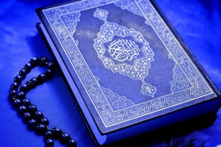 تقدیر از برترین‌های مسابقات قرآن و عترت بسیج در استان سمنان