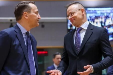 تنش بین مجارستان و لهستان درباره مصادره دارایی‌های روسیه