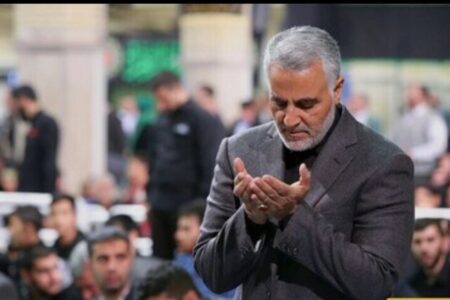 روز پدر در سوگ سردار دل‌ها؛ تقارن افتخار و اندوه در یاد قاسم سلیمانی