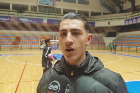 عظیمی: نیمه دوم طوفانی بازی کردیم