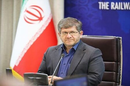عملیات اجرایی برقی کردن خط ریلی تهران – مشهد تا پایان سال آغاز می‌شود