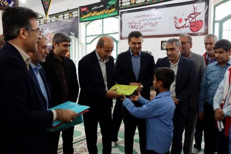 فرماندار دشتی: حضور مدیران در میان مردم  مستمر خواهد بود