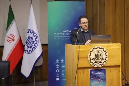 لزوم تطبیق دانشگاه‌ها با پیشرفت‌های هوش مصنوعی