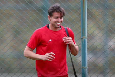 مقصد غیرمنتظره هافبک سابق پرسپولیس مشخص شد