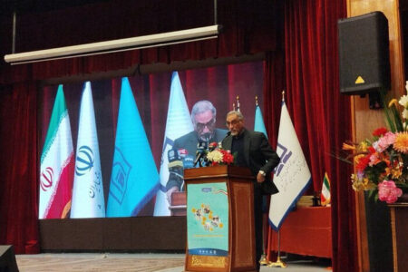 نسل جدید کشور را در مسیر توسعه پایدار قرار دهند