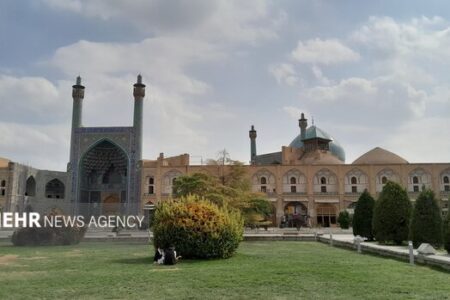 کیفیت هوای اصفهان قابل‌قبول شد؛ کاشان همچنان در وضعیت قرمز