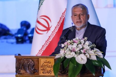 گلستان گنج تمدنی ایران ؛توسعه ایران باید از فرهنگ و روستا آغاز شود