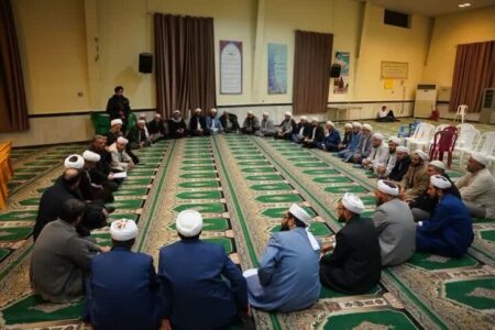برگزاری دوره توانمندسازی امامان جماعت اهل‌سنت در طرح اسوه