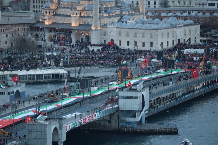 تظاهرات گسترده مردم ترکیه در حمایت از ملت غزه+ تصاویر