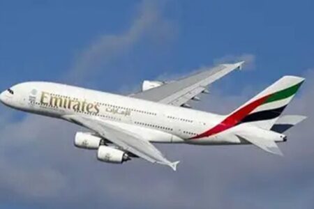 تکذیب شایعه لغو پروازهای امارات به ایران؛ جابه‌جایی زمان تنها یک پرواز