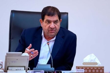 مخبر: آمریکایی ها از ۱۳۳۲ بدنبال ناآرامی در ایران هستند